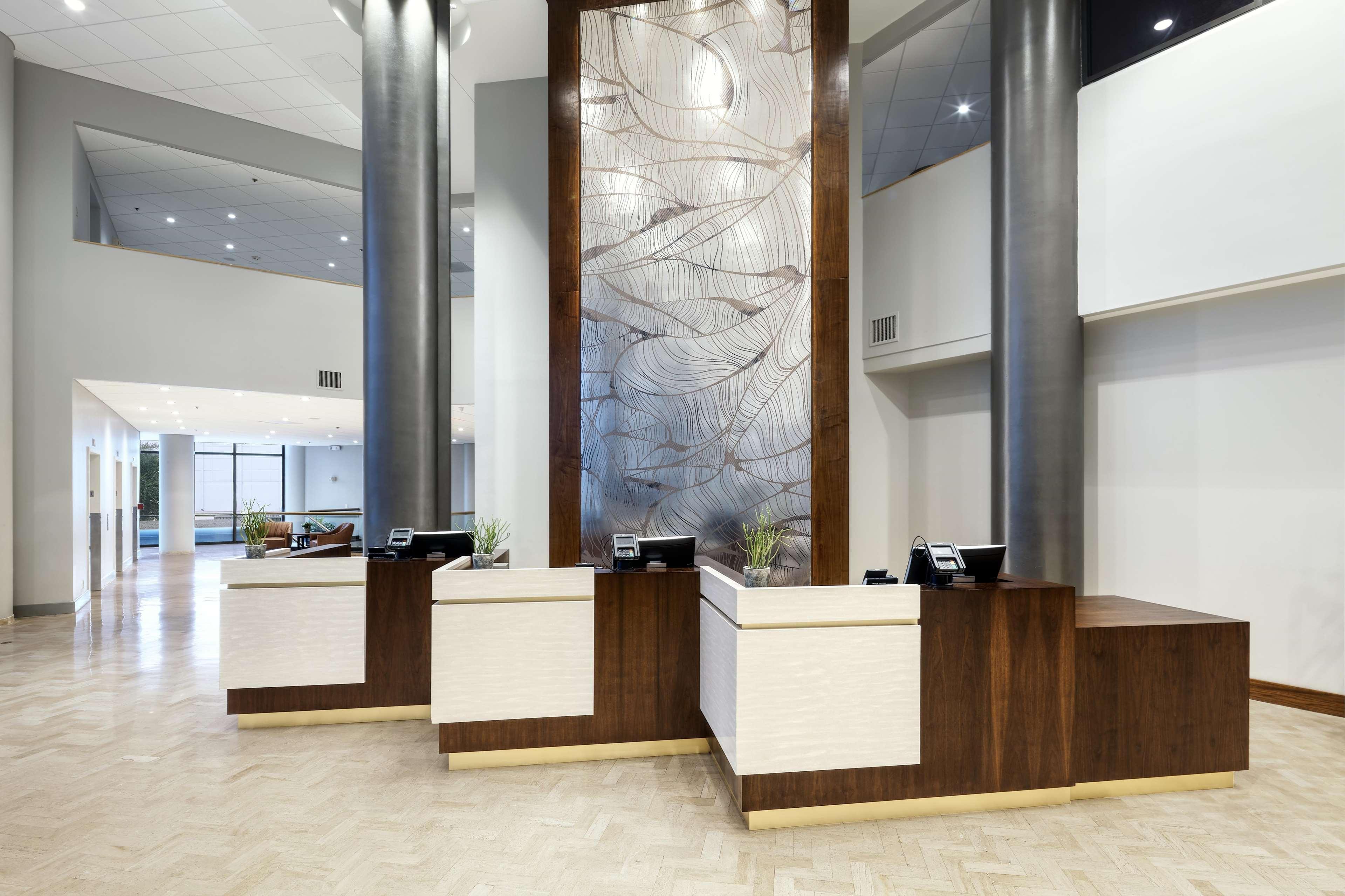 Doubletree By Hilton Dallas Near The Galleria Extérieur photo
