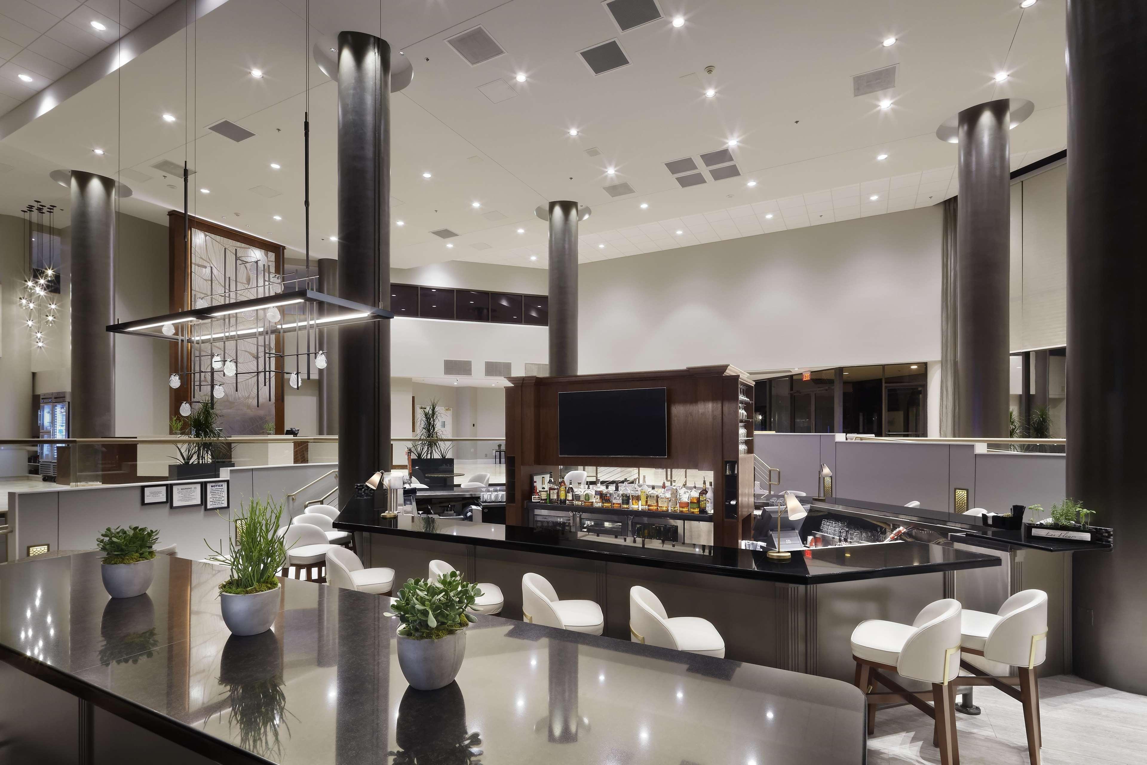 Doubletree By Hilton Dallas Near The Galleria Extérieur photo