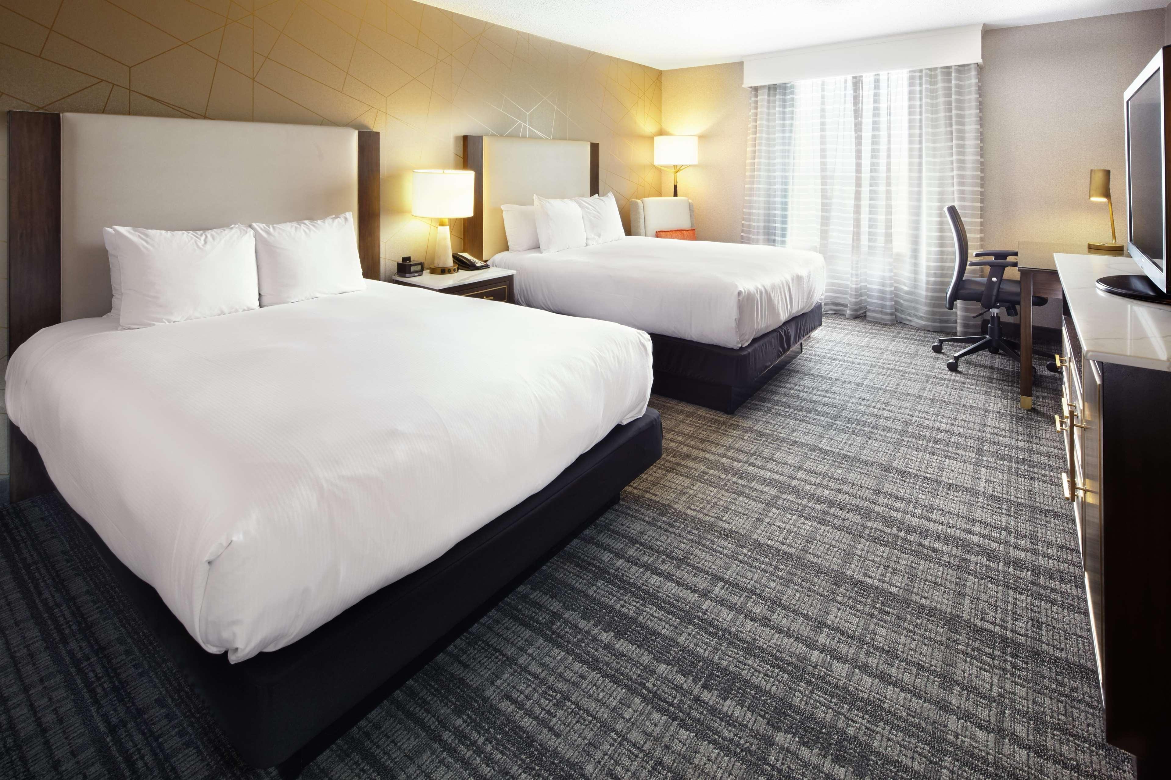 Doubletree By Hilton Dallas Near The Galleria Extérieur photo