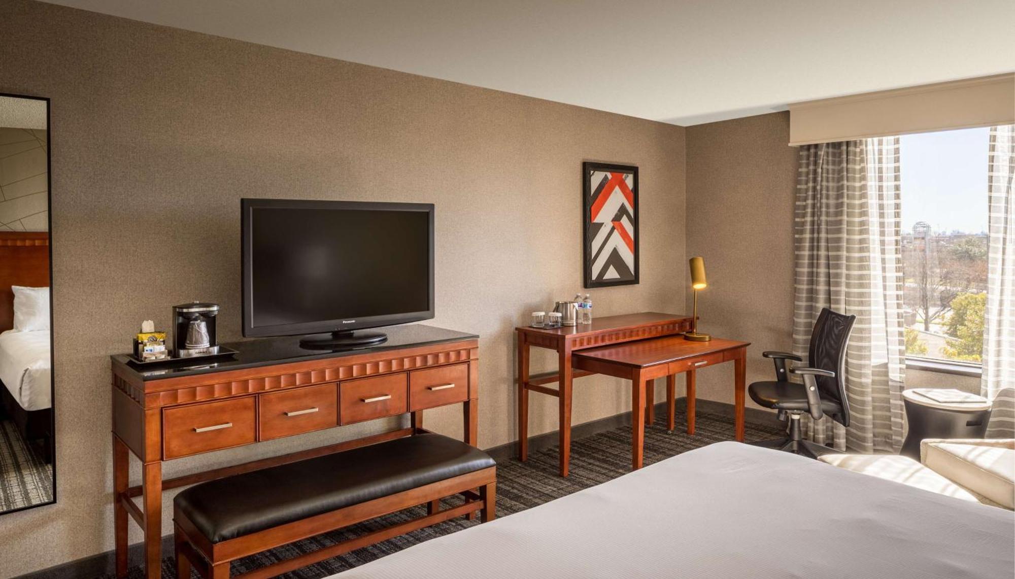 Doubletree By Hilton Dallas Near The Galleria Extérieur photo
