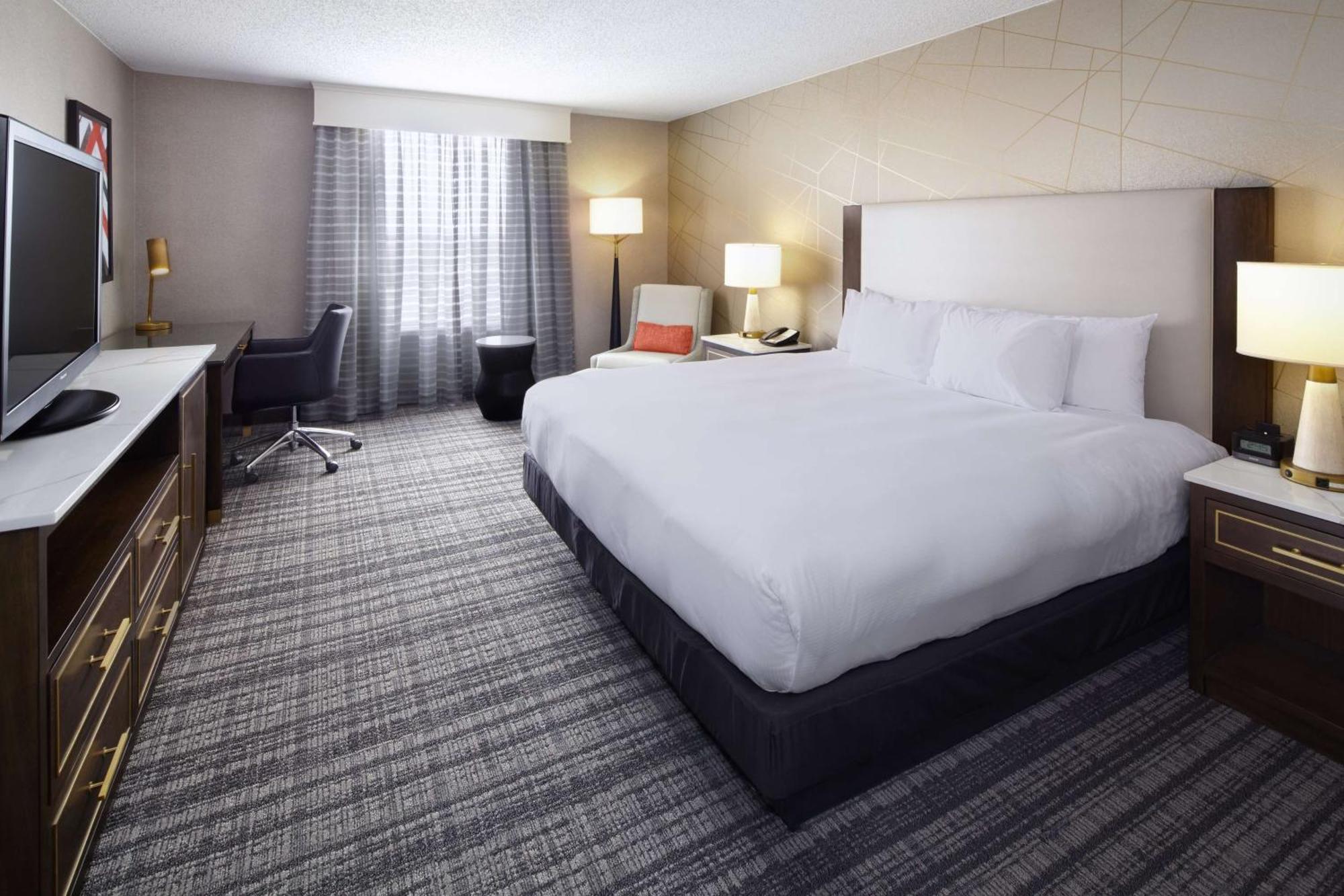 Doubletree By Hilton Dallas Near The Galleria Extérieur photo